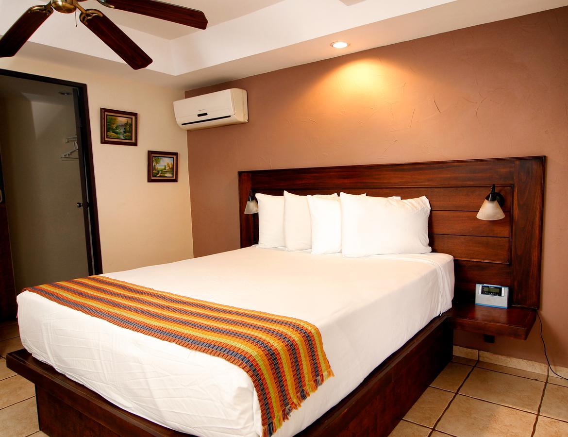 La Riviera Hotel San Antonio De Belen Ngoại thất bức ảnh