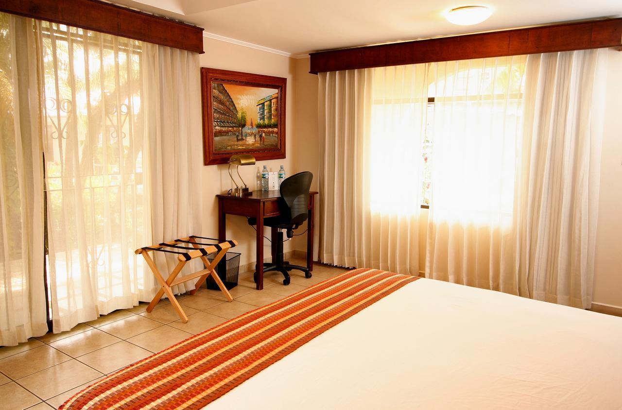 La Riviera Hotel San Antonio De Belen Ngoại thất bức ảnh